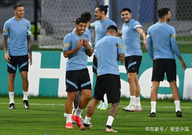 陈凯歌一行人装扮 杭州成都双城四场门票售罄！